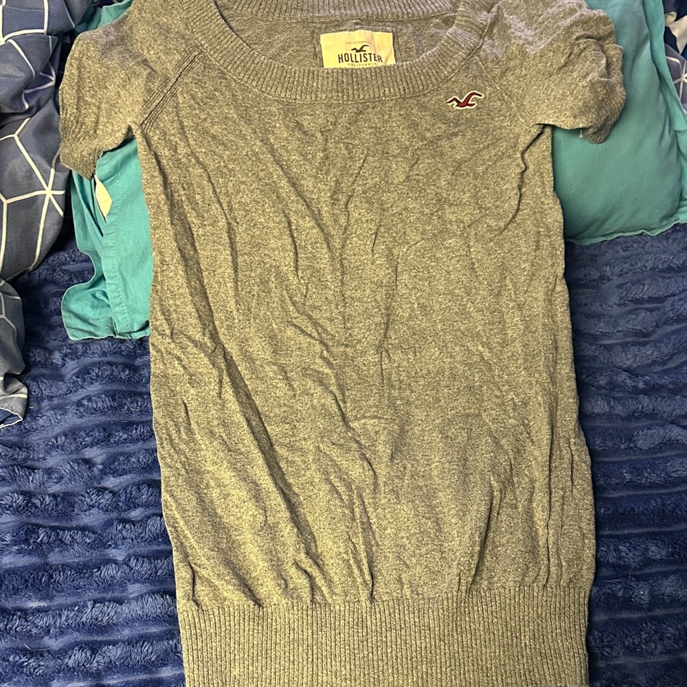 Hollister Heather Gray Knit Top